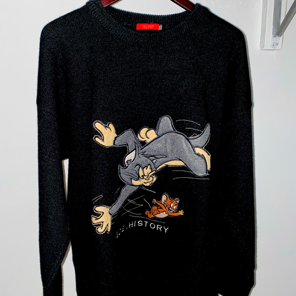 XXL Iceberg History Knit Sweater.